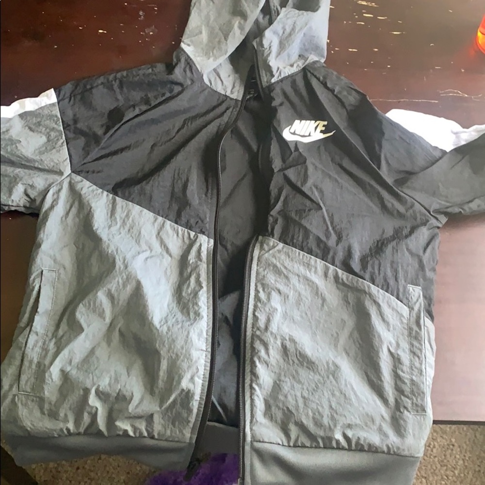 Nike windbreaker Kids S